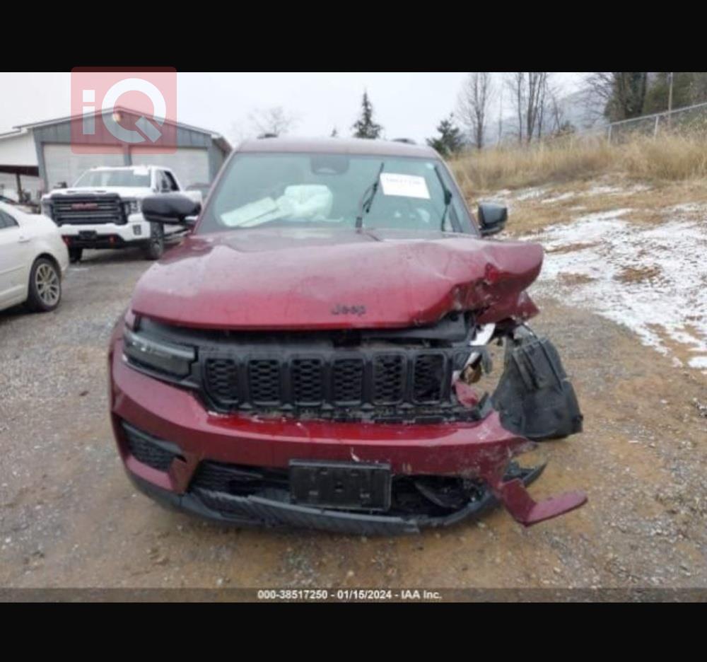 جیپ گراند شیرۆکی